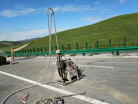 龙南公路地基基础注浆加固